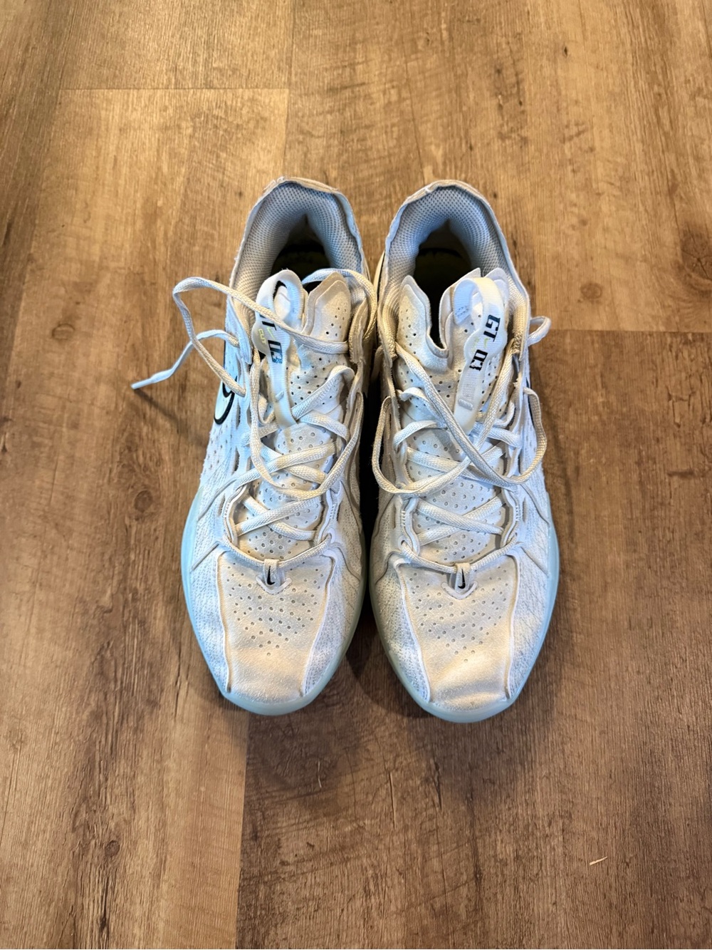 Nike GT Cut 3 Basketball Shoes Men’s Size 9 White Athletic Sneakers
